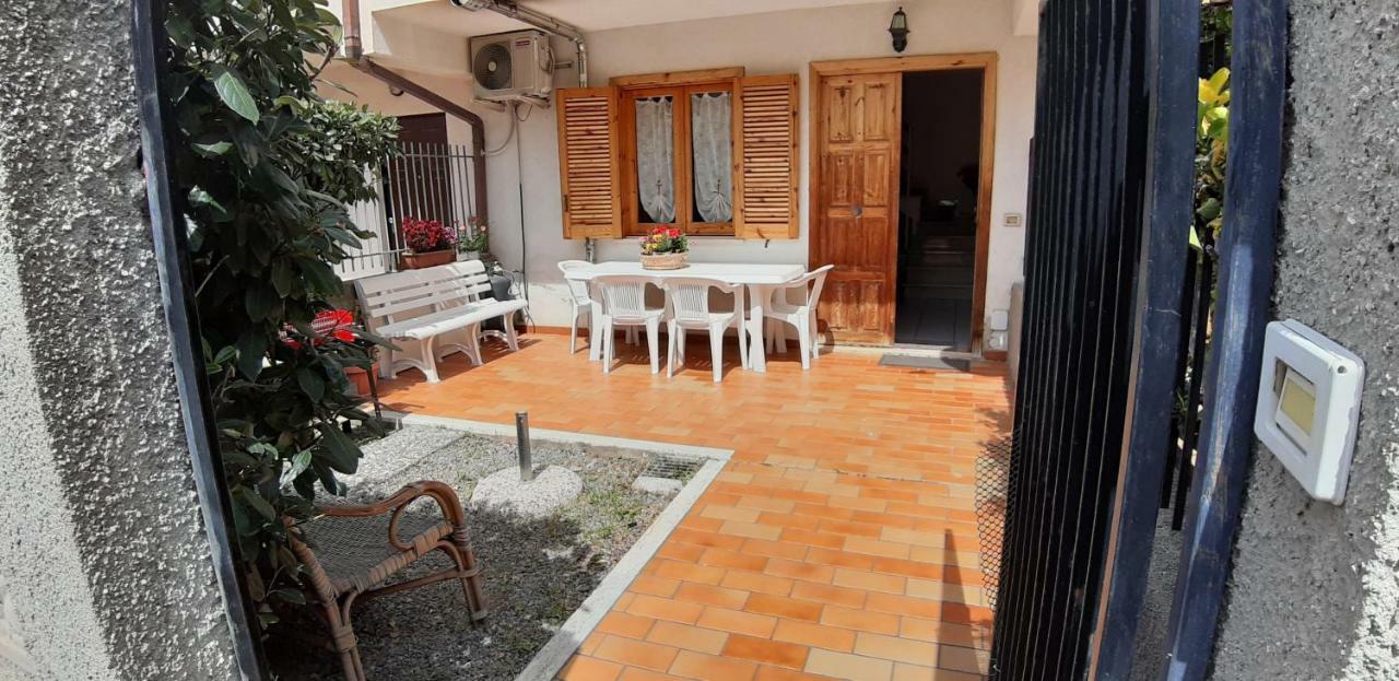 Villetta A Schiera Fiumefreddo Bruzio Εξωτερικό φωτογραφία